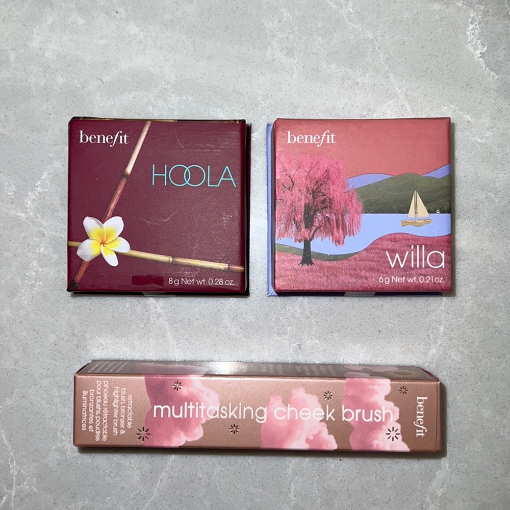 Brand new Benefit blush, bronzer and cheek brush